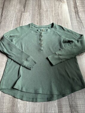 American Eagle Waffle Knit Henley Top in Sage Green